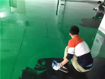 新蔡下面给你一份环氧地坪漆施工的完整流程